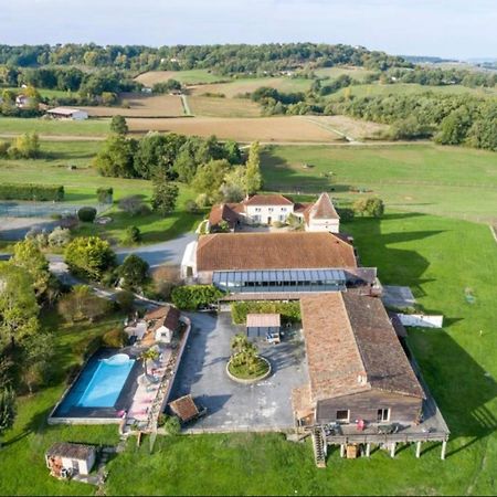 Domaine De Villot Hotel Sainte-Colombe-de-Villeneuve Exterior photo